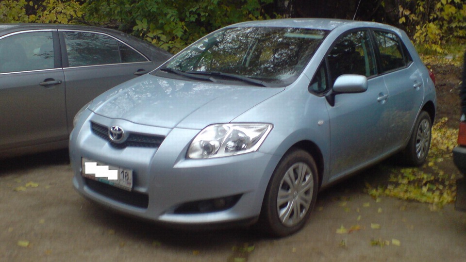 Toyota Auris (1G) 1.4 бензиновый 2007 | на DRIVE2