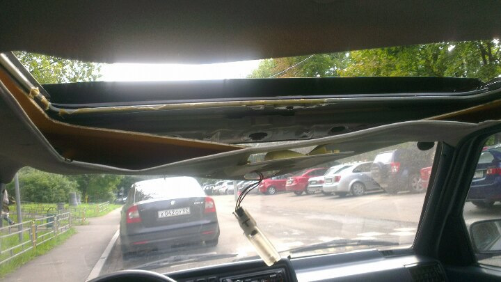 Замена уплотнителя люка, переклейка потолка — Volkswagen Golf Mk2, 1,8 ...