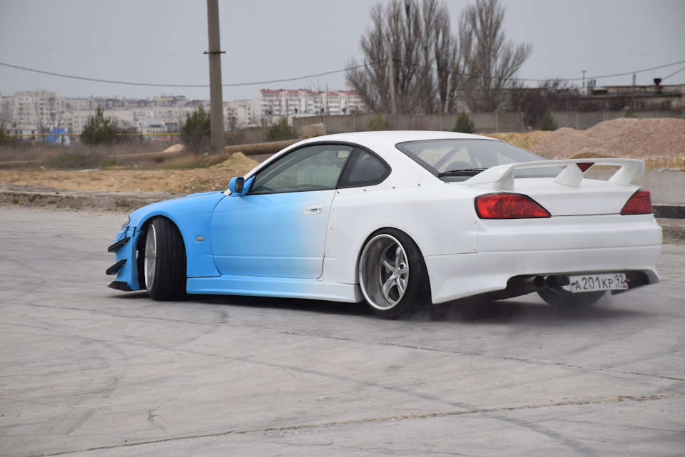 Nissan Silvia s15 STILOVDAILY