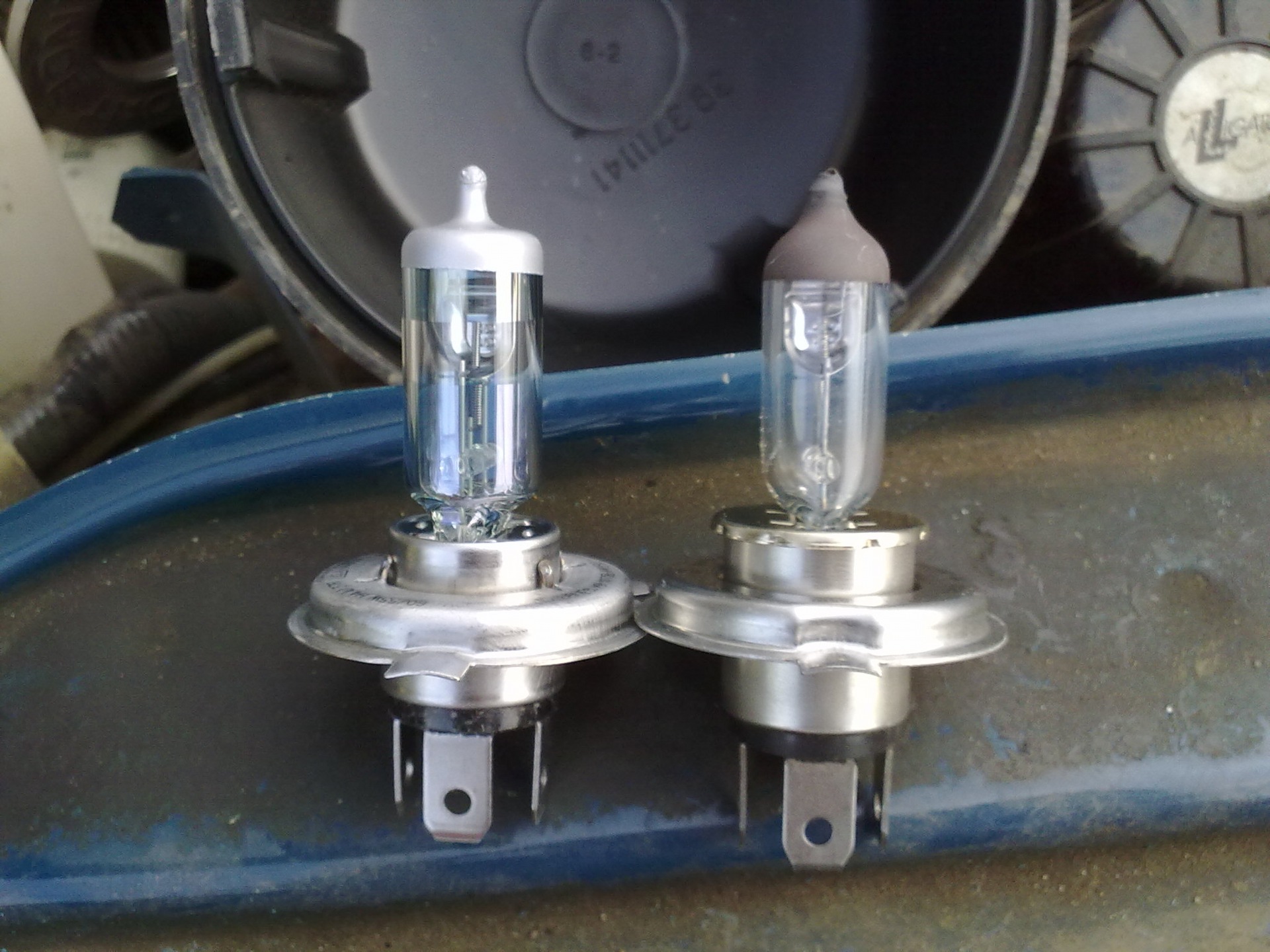Night breaker h4. Osram Night Breaker h4. Лампы h4 Osram Night Breaker. Osram h4 ВАЗ 2107. ВАЗ 2107 лампа Philips h4