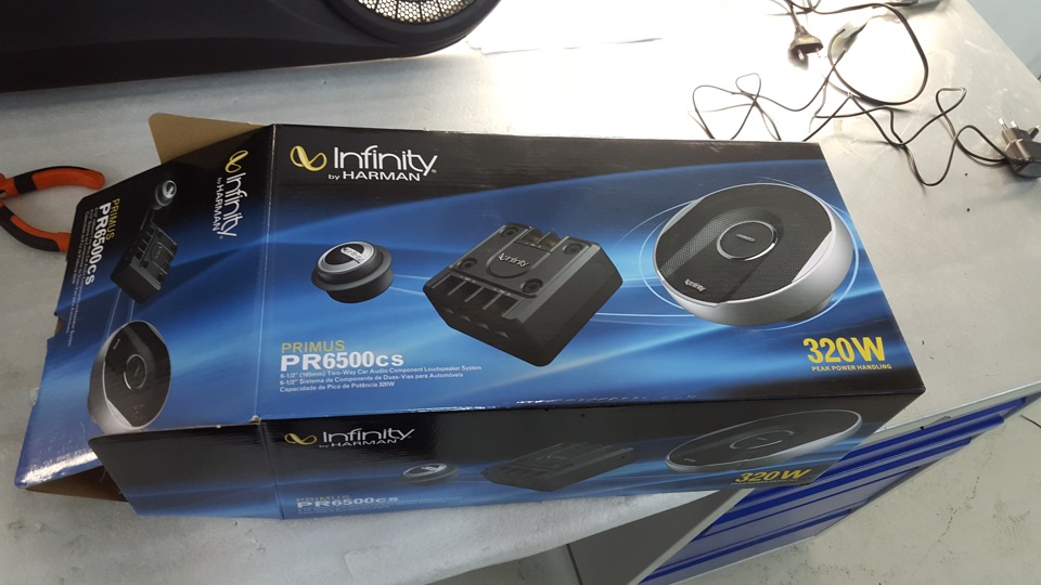 Infinity? Да-да, именно… Инфинити. — Honda Civic Hatchback (8G), 1,8 л ...