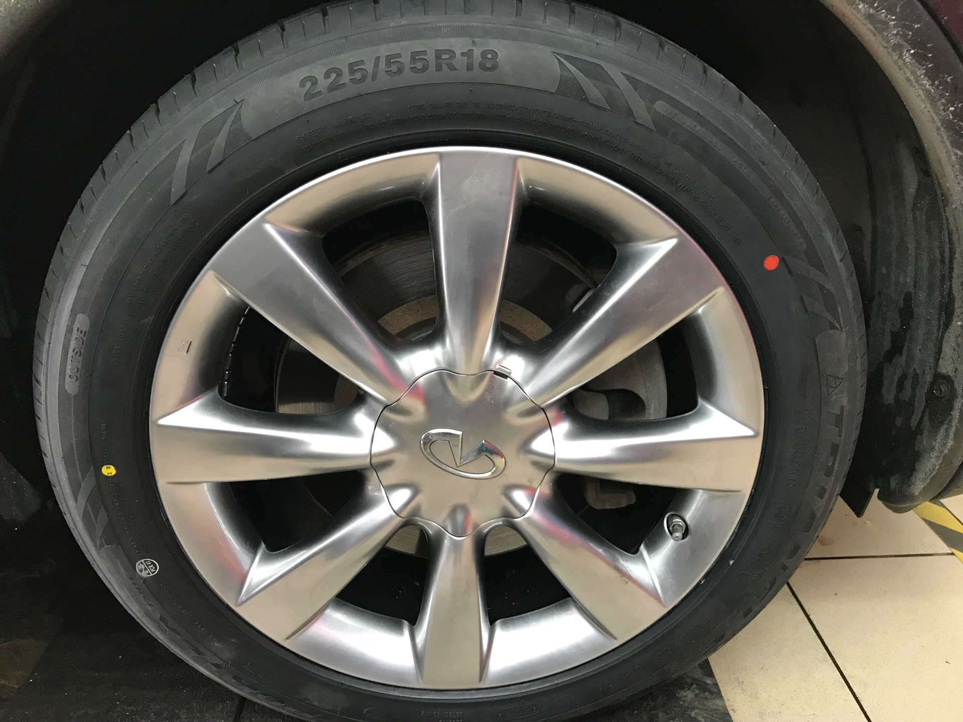 235 55 r20. 225 55 На Инфинити. Infiniti ex диски r18. 235/65 R18 Инфинити ex.