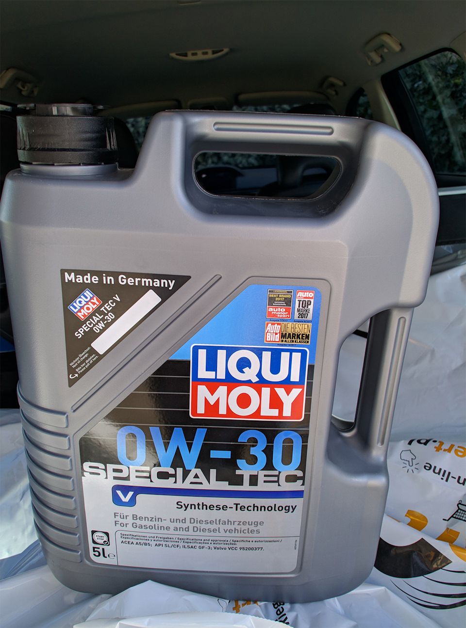 Фото в бортжурнале Volvo V70 III. Запчасти на фото: ACEAA5B5, ILSACGF3