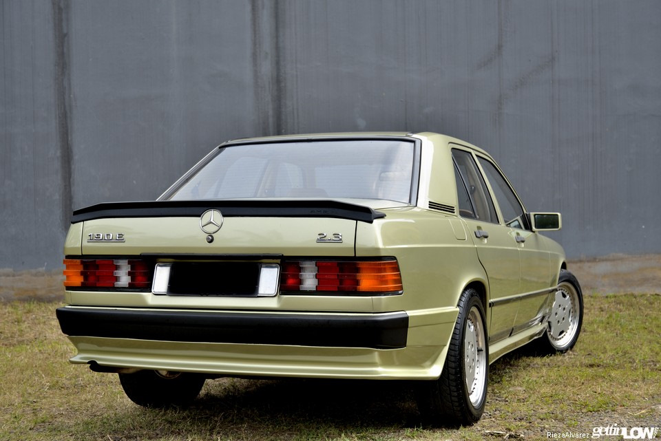 Май прешус, май прешус! )) — Mercedes-Benz 190 (W201), 2,3 л, 1986 года ...