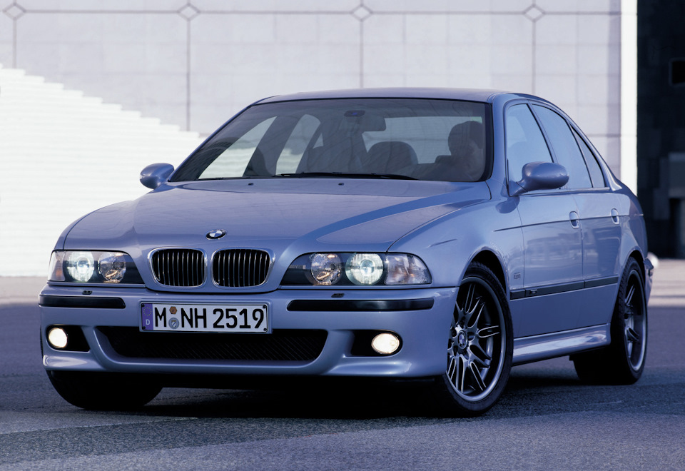 Фото в бортжурнале BMW M5 (E39)