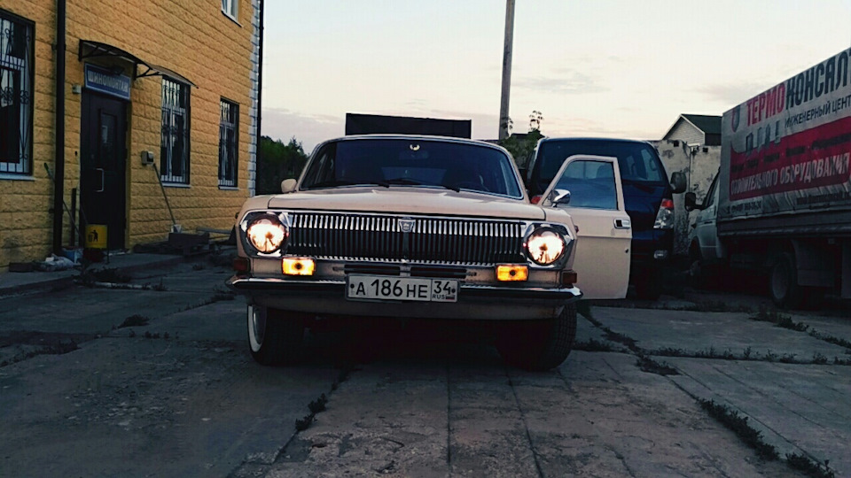 подарок от друга еее — ГАЗ 2410, 2,5 л, 1989 года | стайлинг | DRIVE2