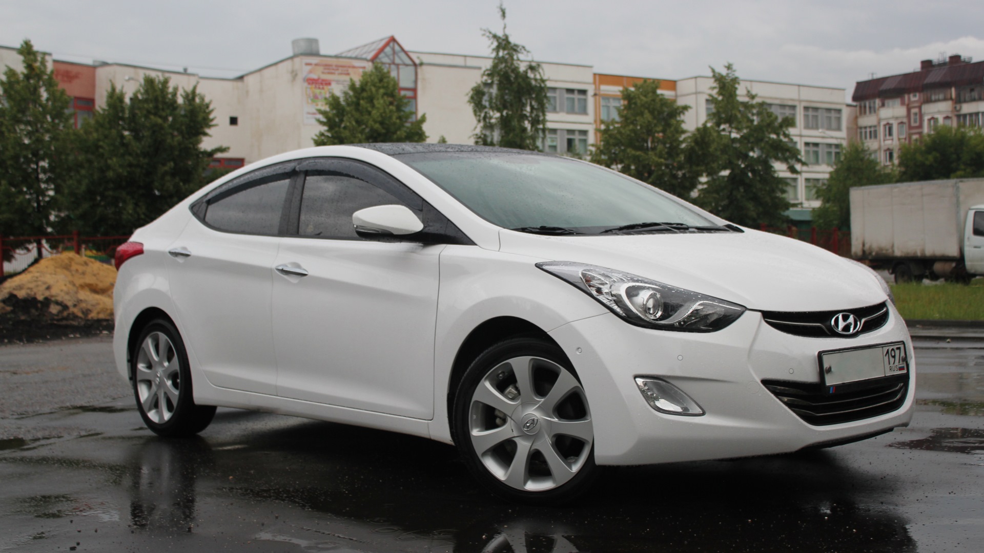 Хендай аванте 5. Hyundai Avante (5g). Hyundai Avante, 1.8 л.,. Хендай Аванте 1.8 автомат.