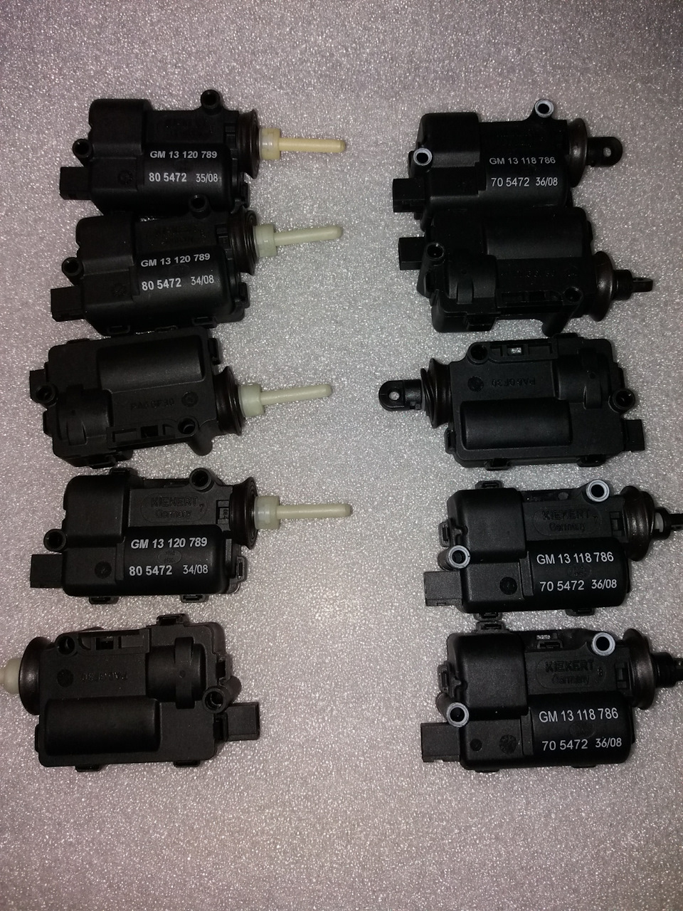 разъем-фишка для актуатора GM открытие крышки багажника и лючка ...