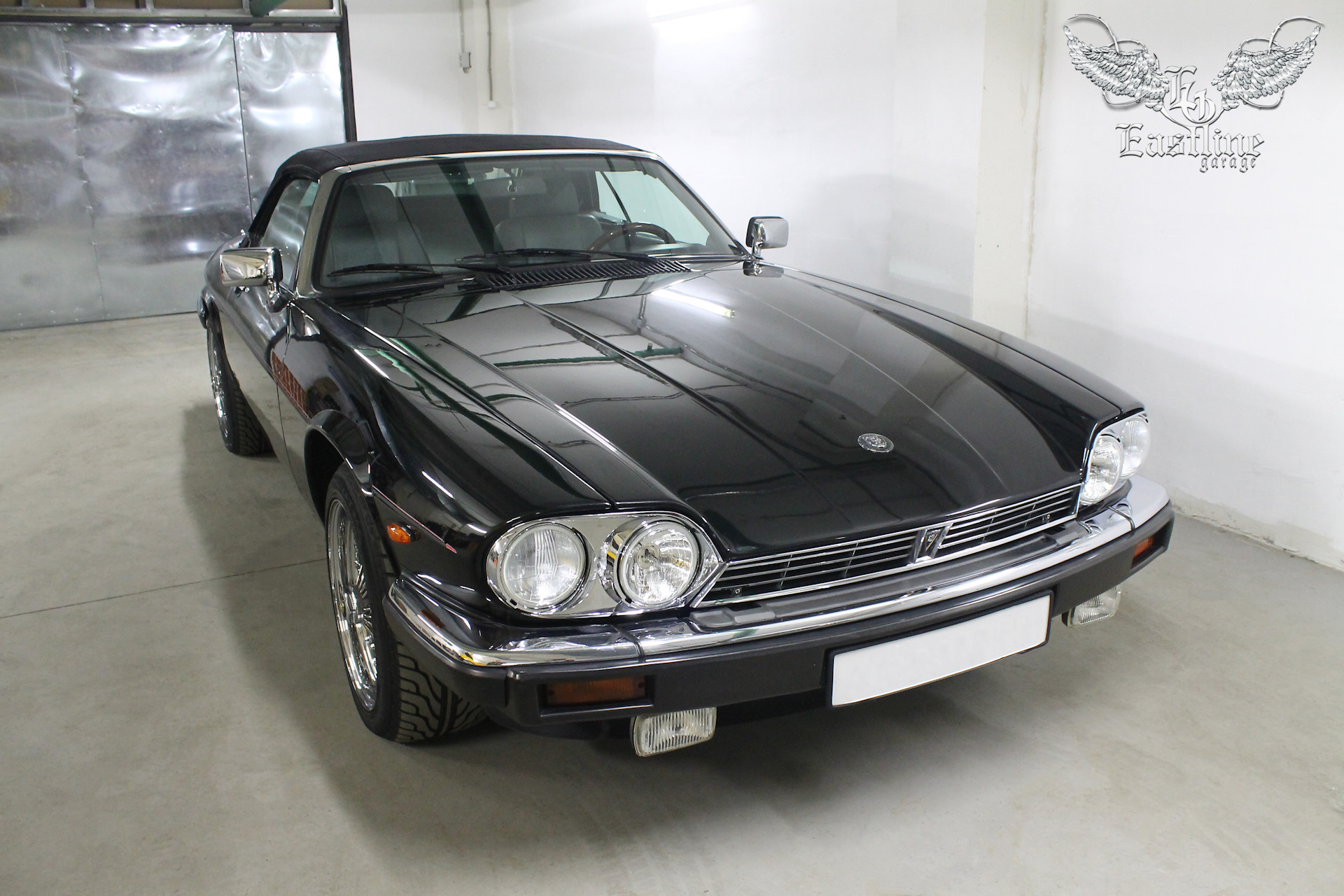 Jaguar XJS v12