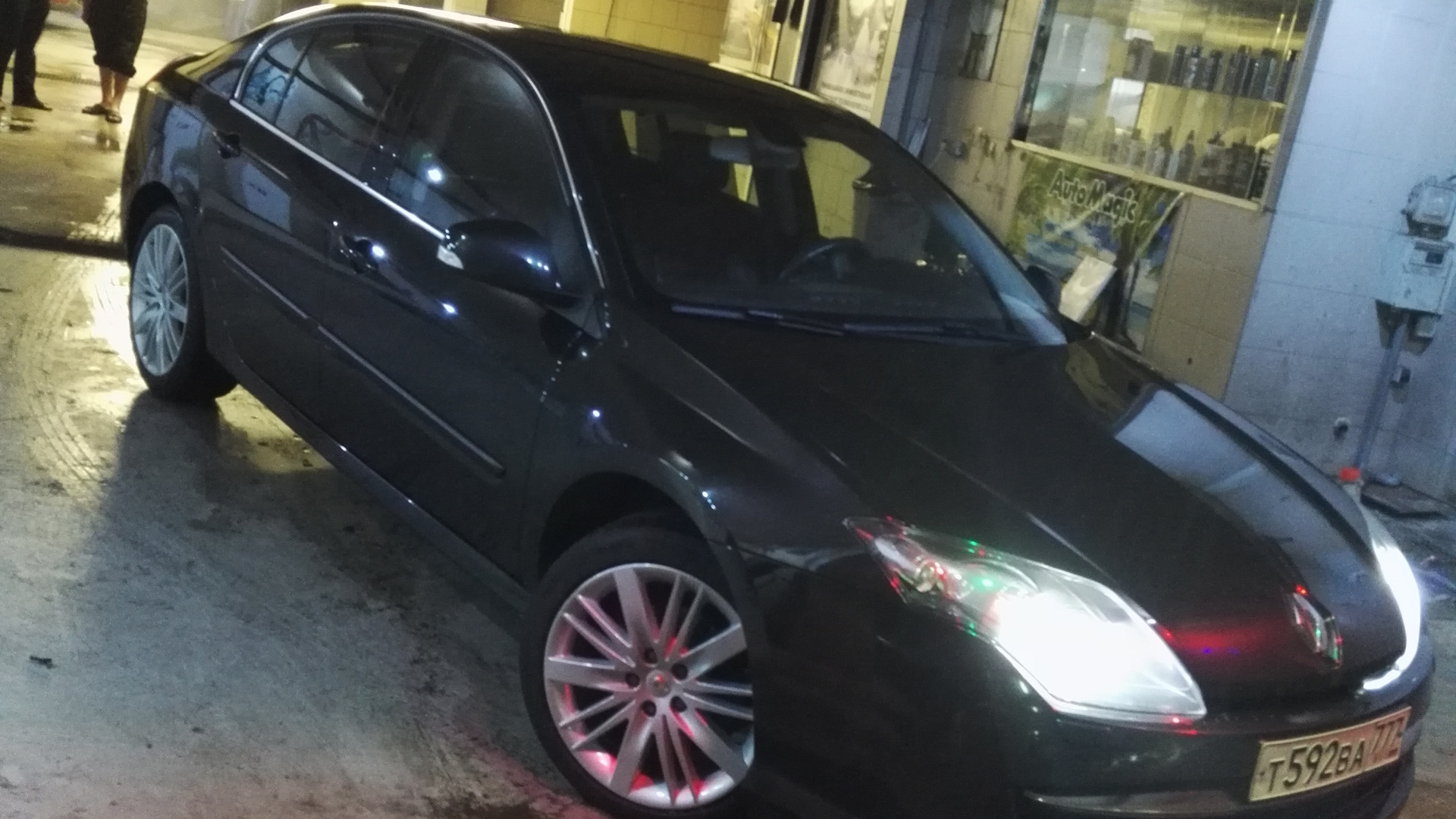 Renault Laguna III 2.0 бензиновый 2008 | Чёрная Жемчужина F4RT на DRIVE2