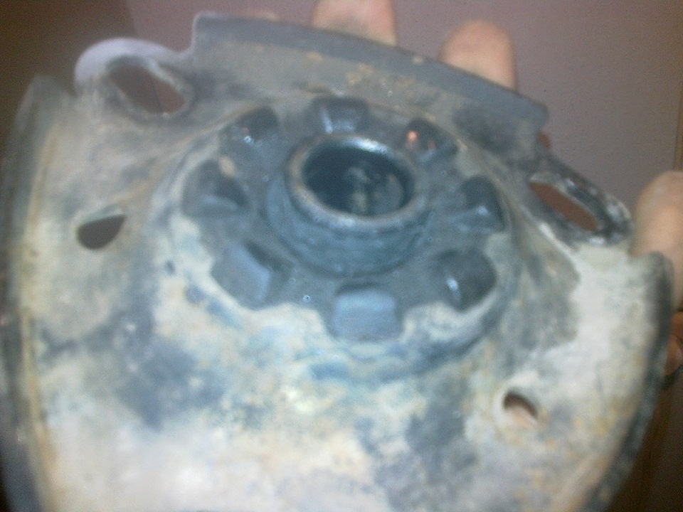 износ ходовой части и подвески вследствие… — Audi 100 (C3), 1,6 л, 1984 ...