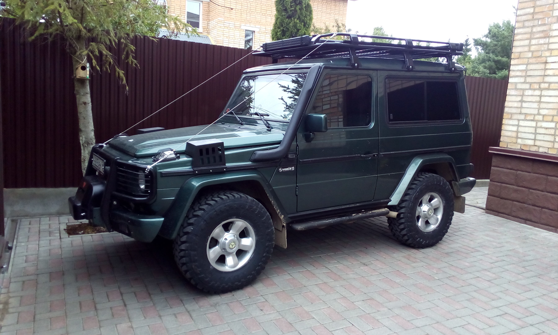 Mercedes g на 33 колесах