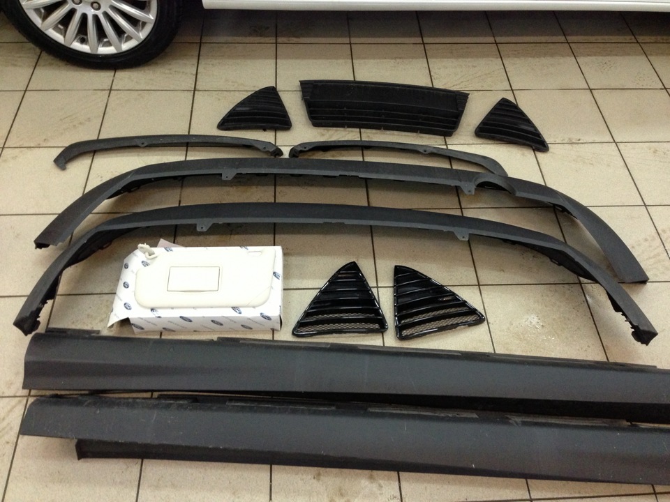 Продам кузовной пластик(и не только) — Ford Focus Hatchback III, 1,6 л ...