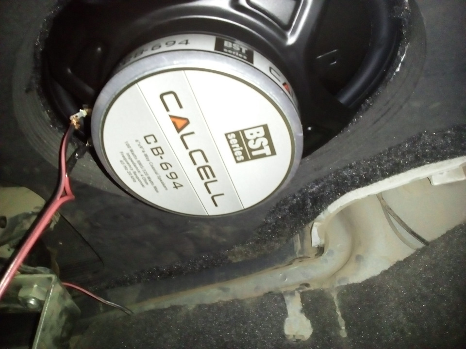 установил усь, саб, тыл! — Lada Калина универсал, 1,6 л, 2012 года ...