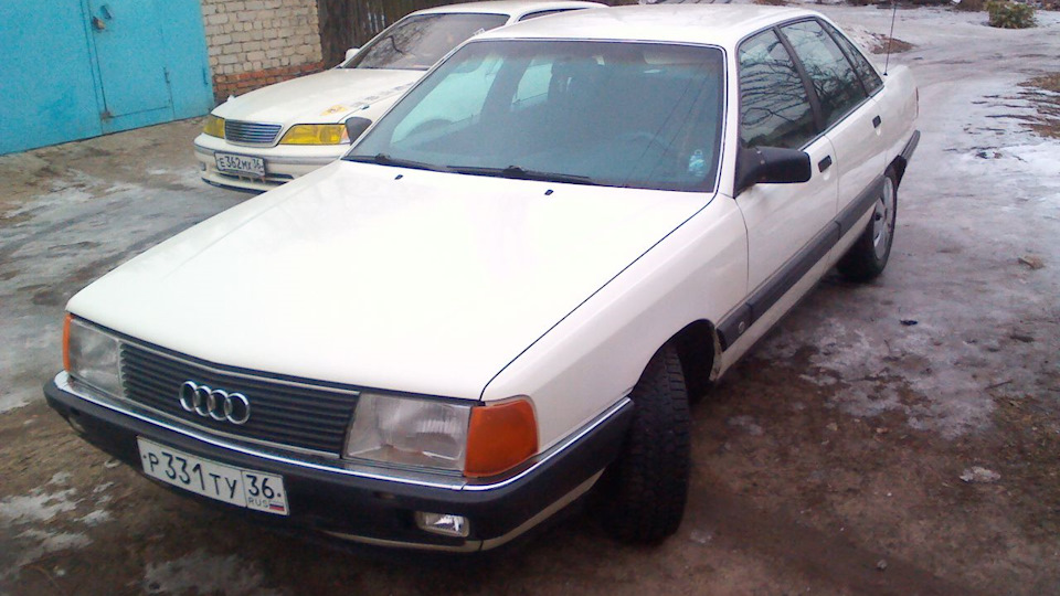 Купить Ауди 100 1988 Года