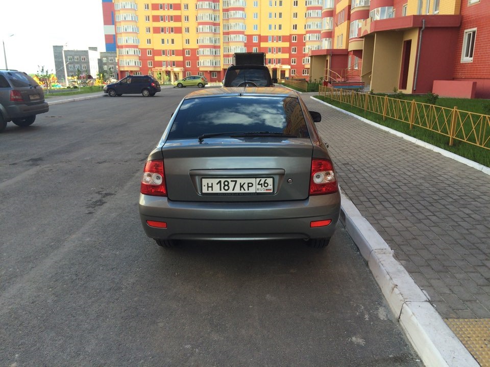 Задняя сабля в цвет — Lada Приора хэтчбек, 1,6 л, 2011 года | кузовной ...