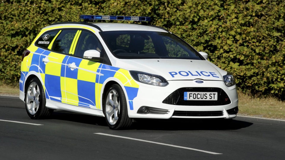 Полицейские машины в Соединенном Королевстве - Police vehicles in the United Kingdom - Википедия