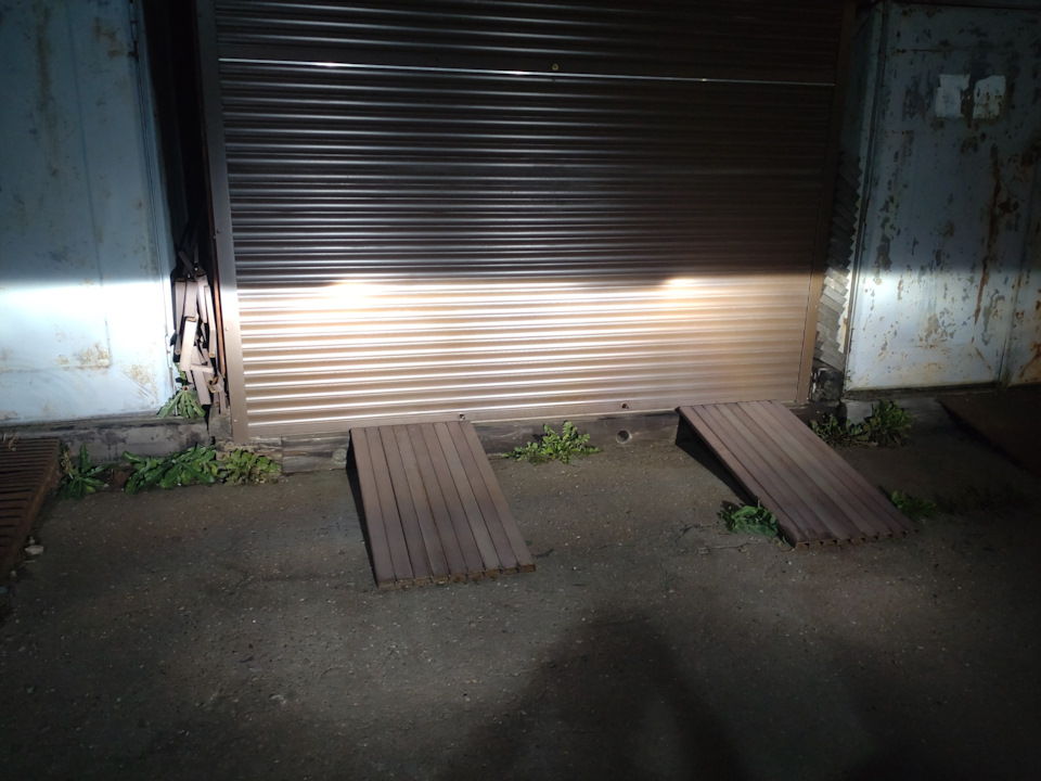 Воздушный фильтр и регулировка фар — Volkswagen Touareg (2G), 3,6 л ...