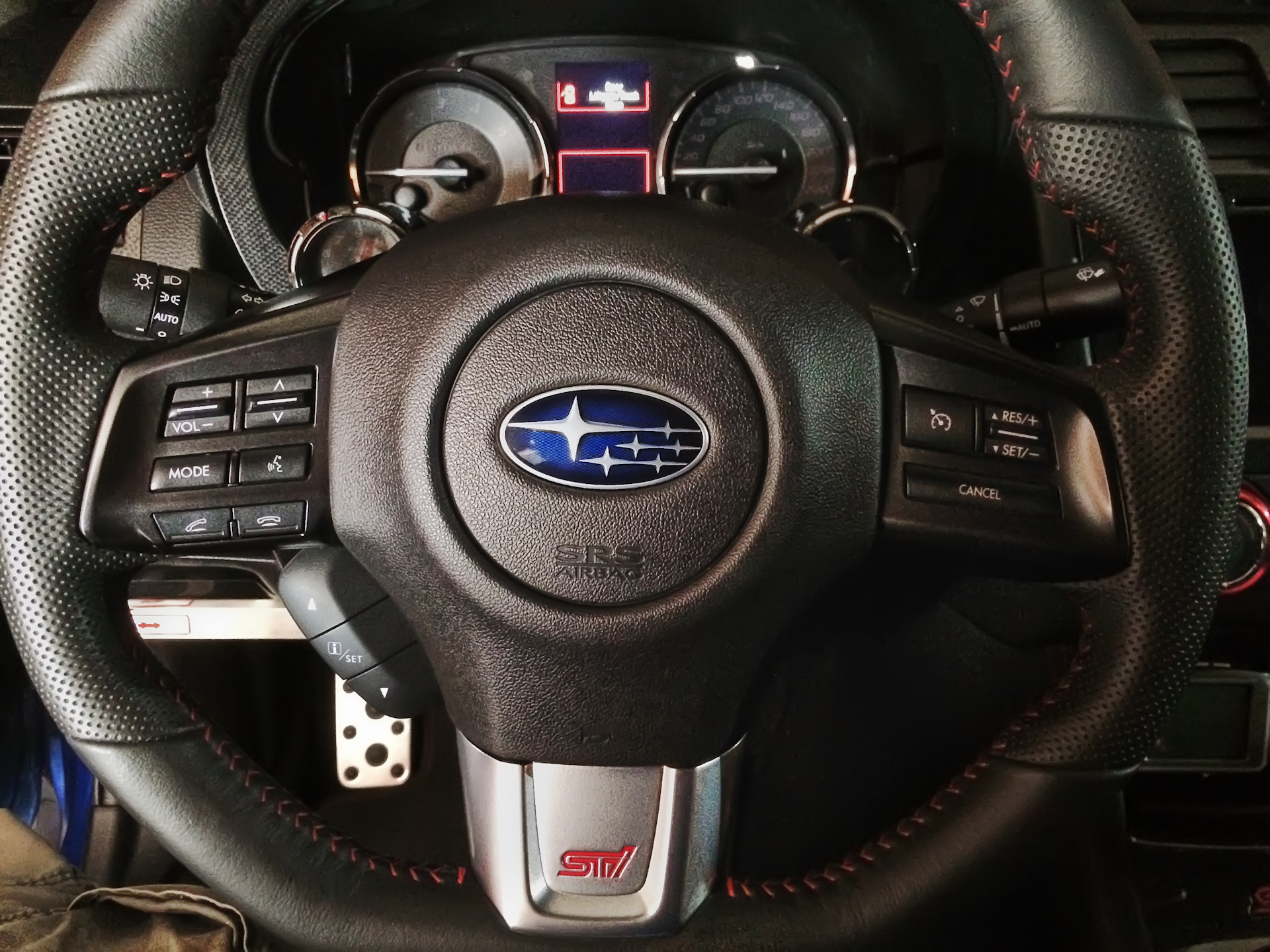 Levorg руль. Руль Subaru WRX STI.