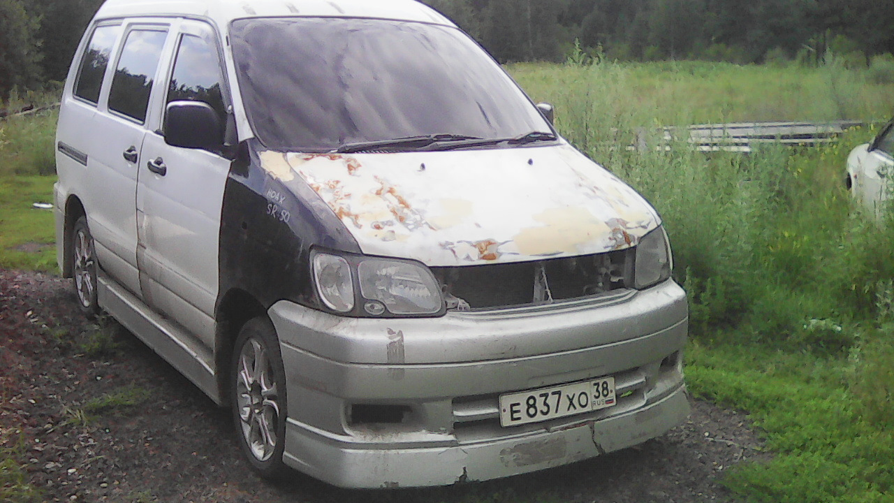 Toyota ace noah