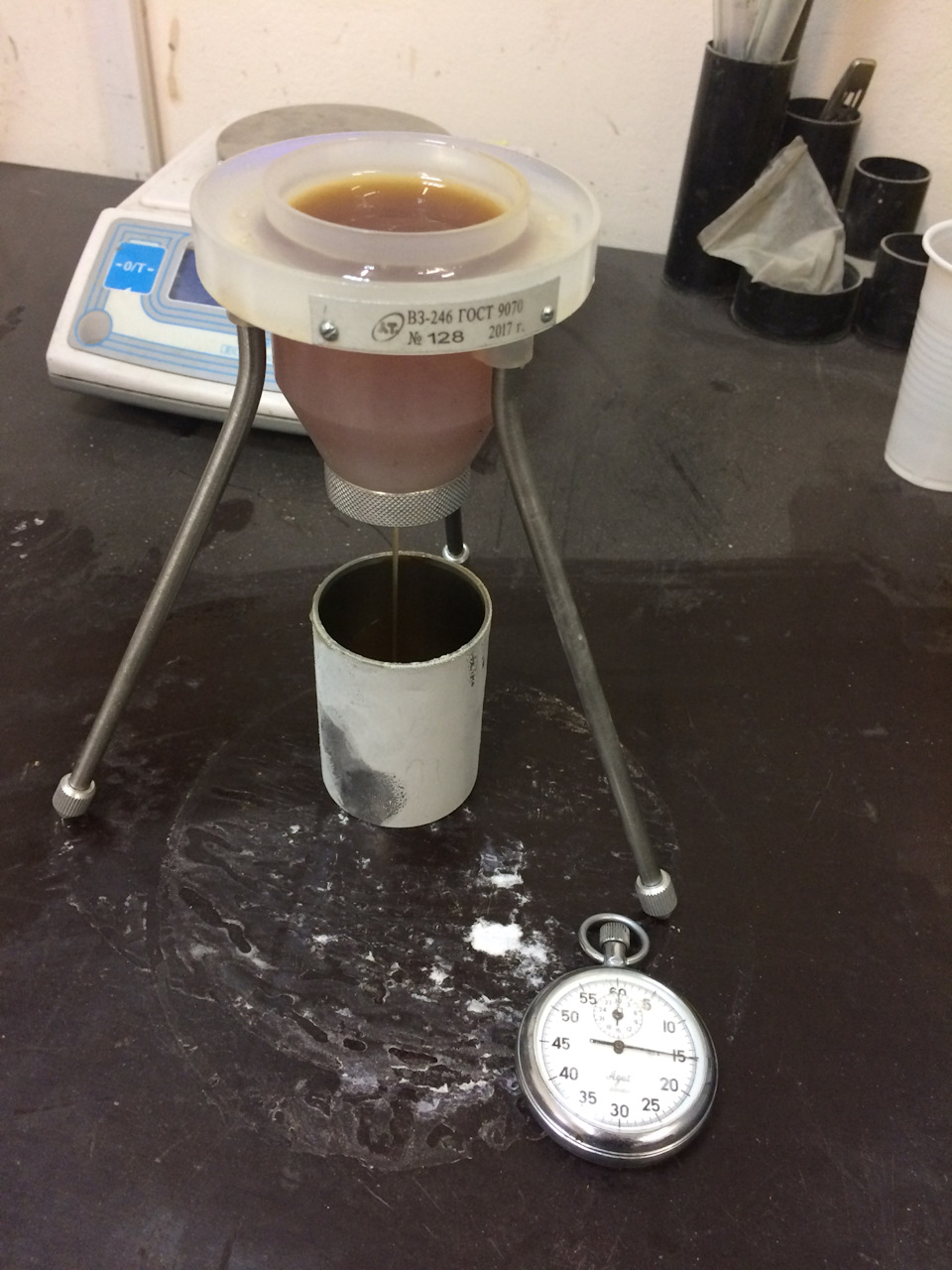 B3246 Стойка амортизационная газовая, передняя левая TOKICO | Запчасти ...