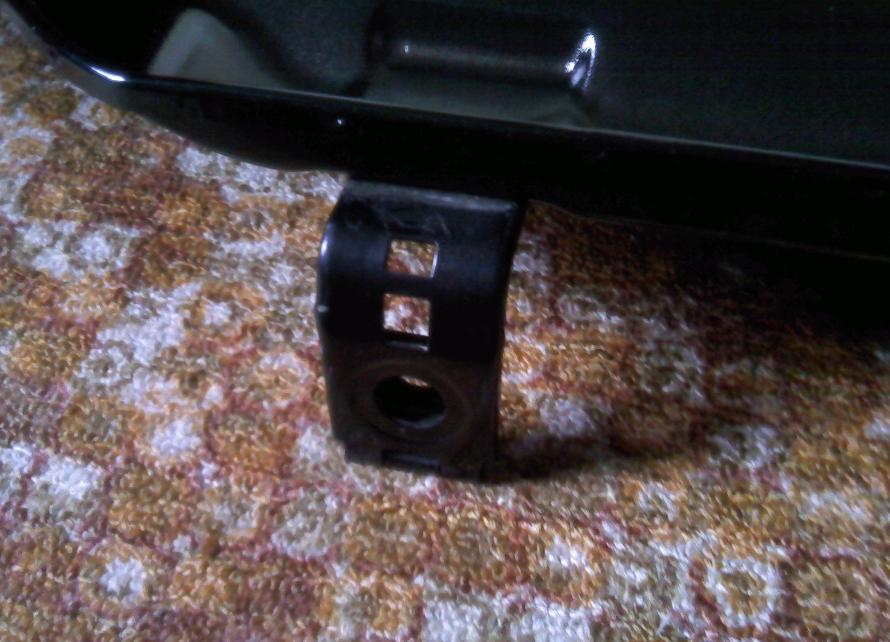 Решил перетянуть салон авто кожей. — Ford Fiesta (Mk V), 1,6 л, 2008 ...