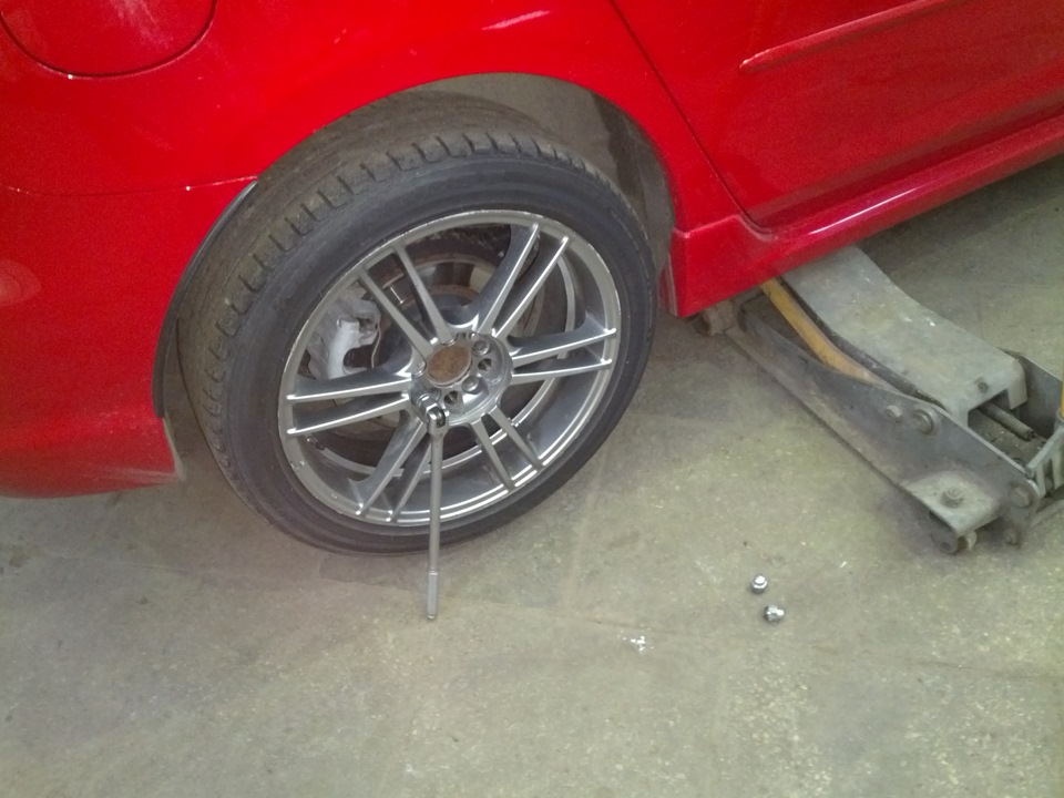 Замена задних колодок мазда 3 мпс — Mazda 3 MPS (1G), 2,3 л, 2007 года ...