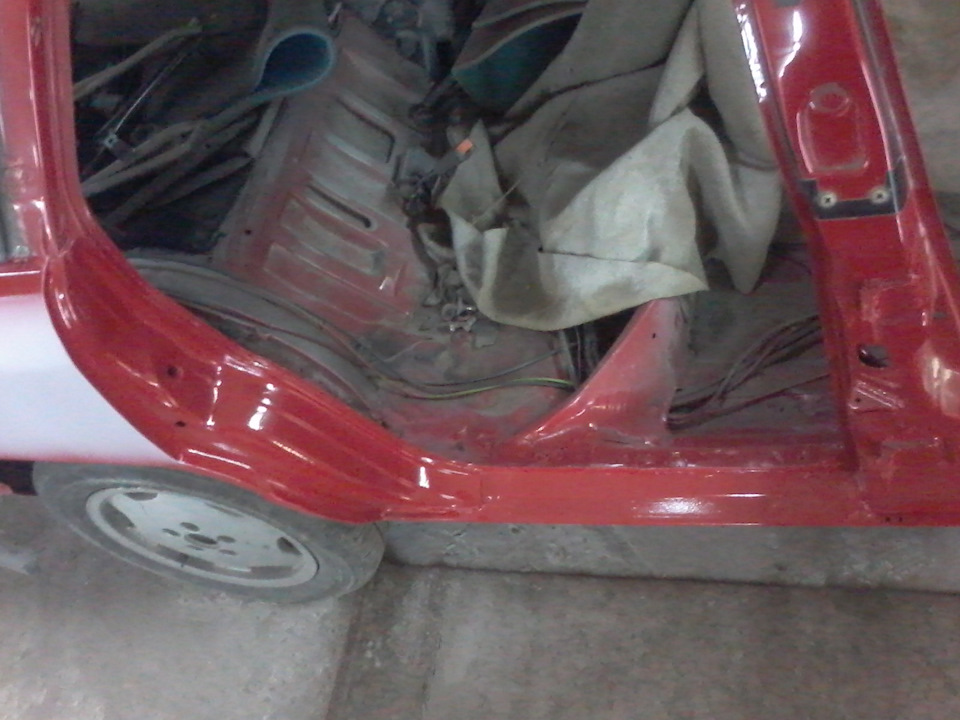 Фото в бортжурнале Audi 100 (C3)