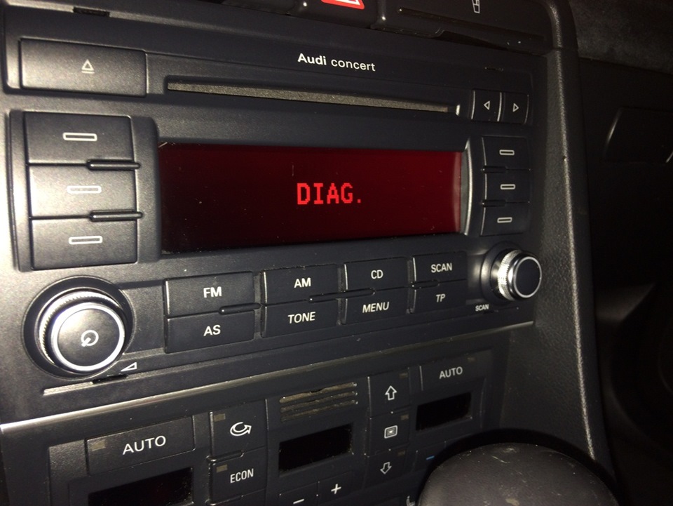 Фото в бортжурнале Audi A4 (B7)