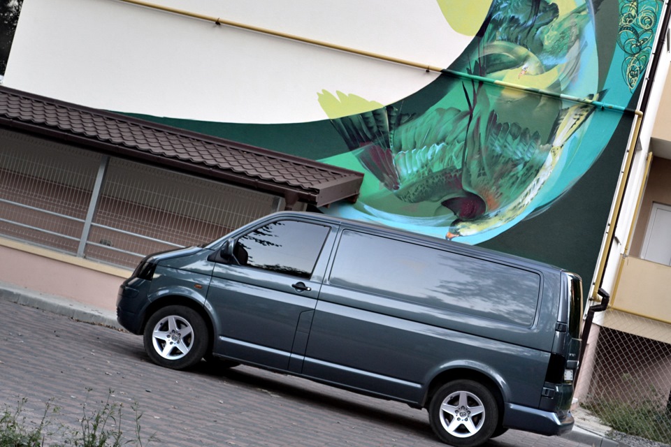 Колеса крутятся, резина трется. — Volkswagen Transporter T5, 1,9 л ...