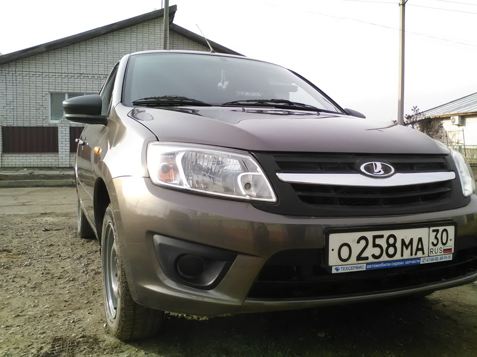 бампер передний ваз 2191. цвет машины кориандр лада гранта. лада гранта золотисто-коричневый "кориандр" (790). бампер 2190 кориандр. гранта фл 790 кориандр.