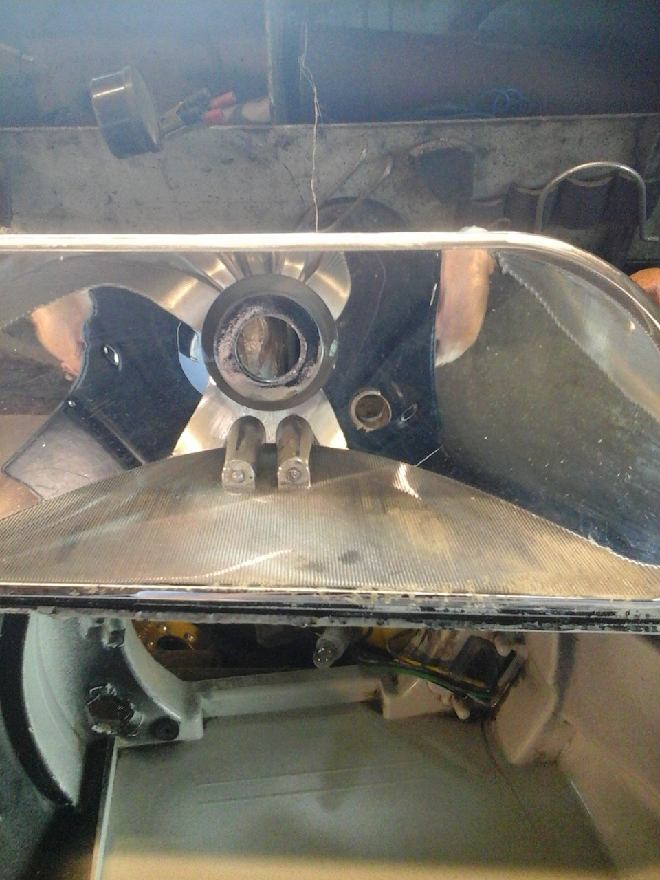 Доработка фар освещения — Lada 2115, 1,5 л, 2004 года | своими руками ...