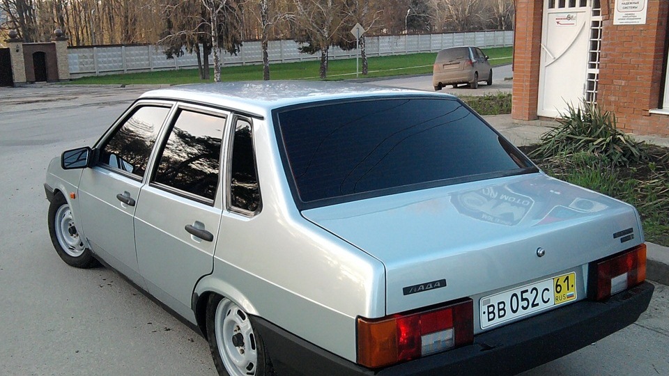 Lada 2199