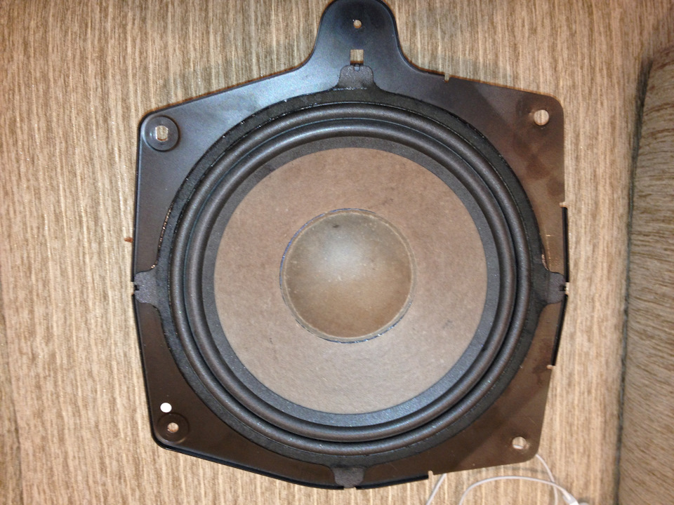 Подвес сабвуфера "Mark Levinson" — Lexus GS (JZS160), 3 л, 2004 года ...