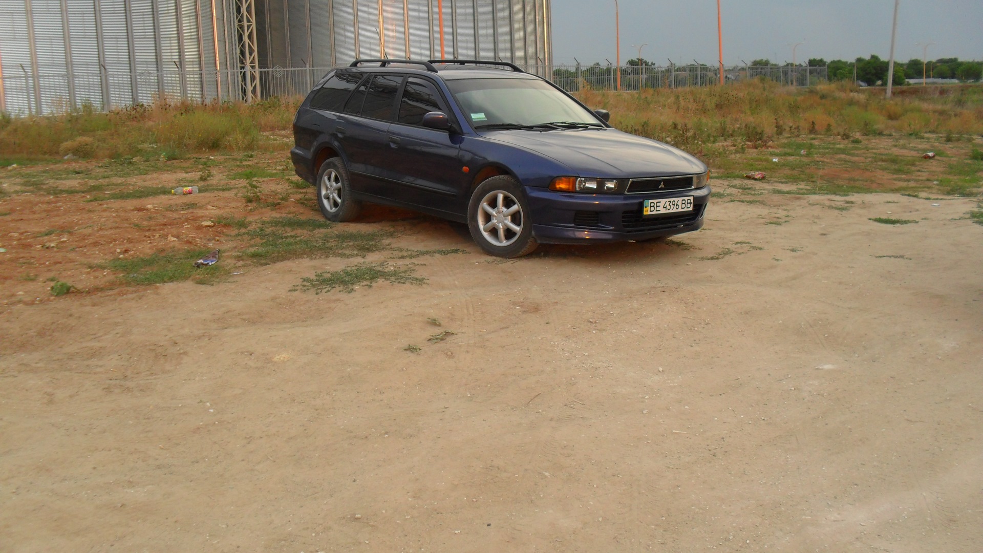 Mitsubishi Galant (8G) 2.0 бензиновый 1997 | Авто моего папы. на DRIVE2