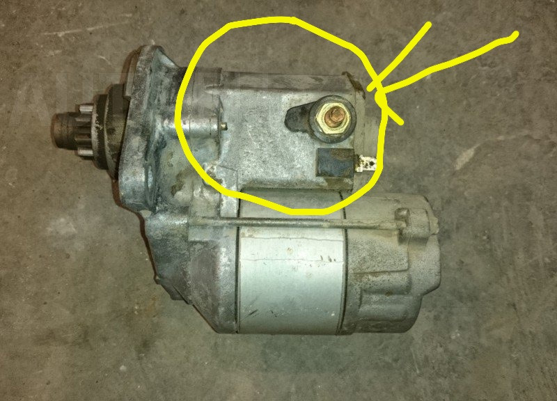 Стартер субару легаси. Форестер не крутит стартер. Форестер не крутит стартер. Провода на стартер субару форестер сг 5. Реле стартера субару форестер sg5 месторасположение.