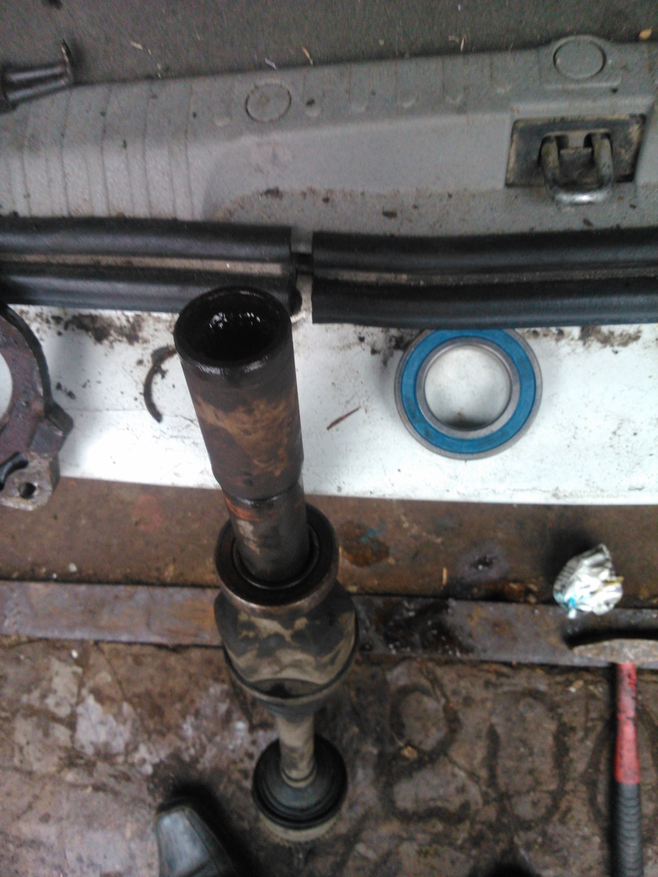 Подшипники — Renault Scenic I, 1,6 л, 2003 года | своими руками | DRIVE2