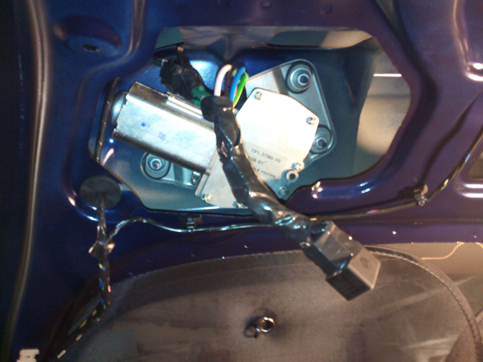 269ad5es 960 Как выключить задний дворник на гранте