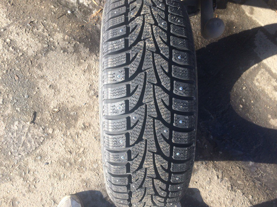 Зима, холода, одинокие дома… — Volkswagen Passat Variant (B3), 1,8 л ...