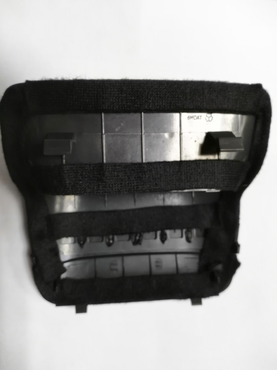 Это фото уже моя. Слишком конечно. но корпус встал отлично. — Chevrolet Aveo 5-door (1G)