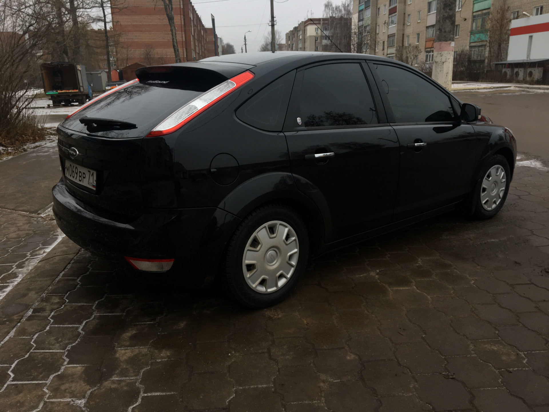 тонировка форд фокус. Ford focus 2 тонировка. Ford focus 2 тонировка. Focus 2 тонированный.