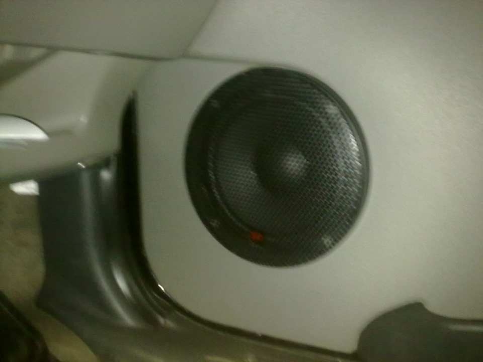 #8 Pioneer DEH-1400UB — Lada Калина хэтчбек, 1,6 л, 2012 года ...