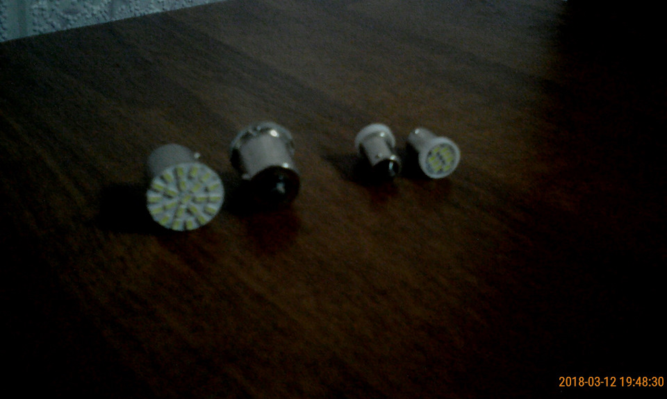 Светодиоды в задних фонарях — Lada 4x4 3D, 1,7 л, 2000 года ...