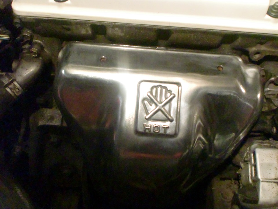 Полировка крышки выпускного коллектора ! — Honda Accord (6G), 2,3 л ...