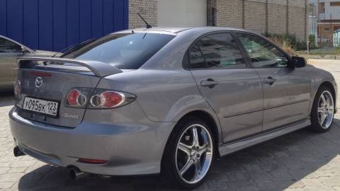 mazda atenza 2002