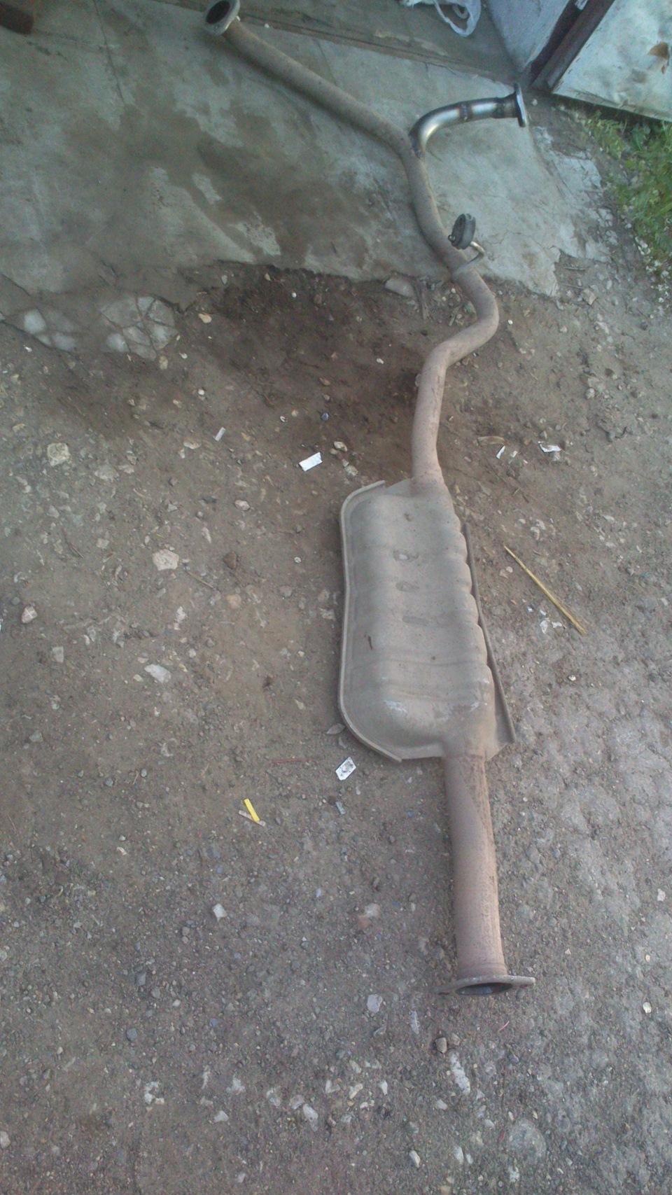 Раздвоение выхлопной трубы — Subaru Forester (SJ)