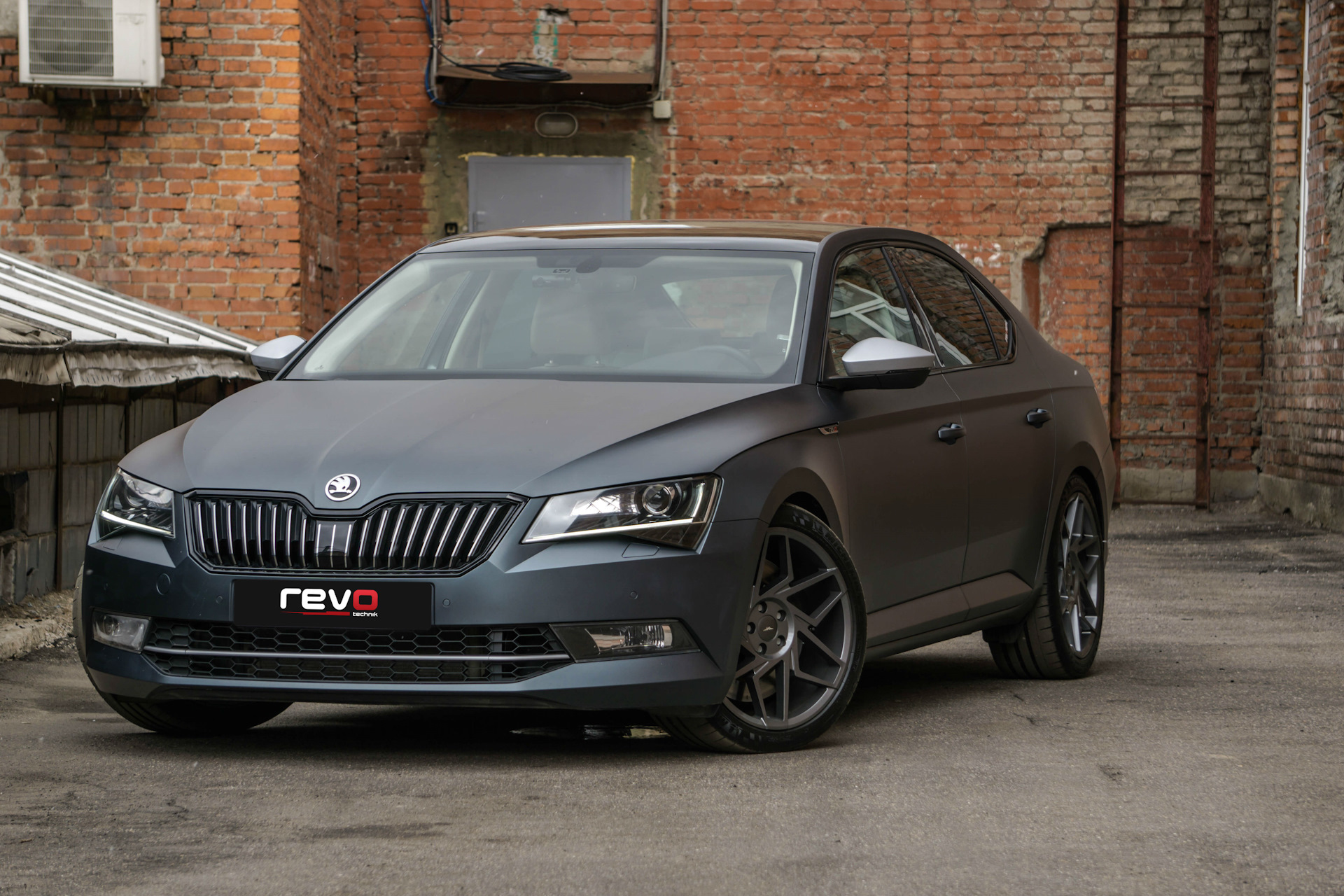 Skoda Superb IV