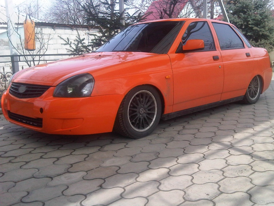 Lada Priora Coupe оранжевая