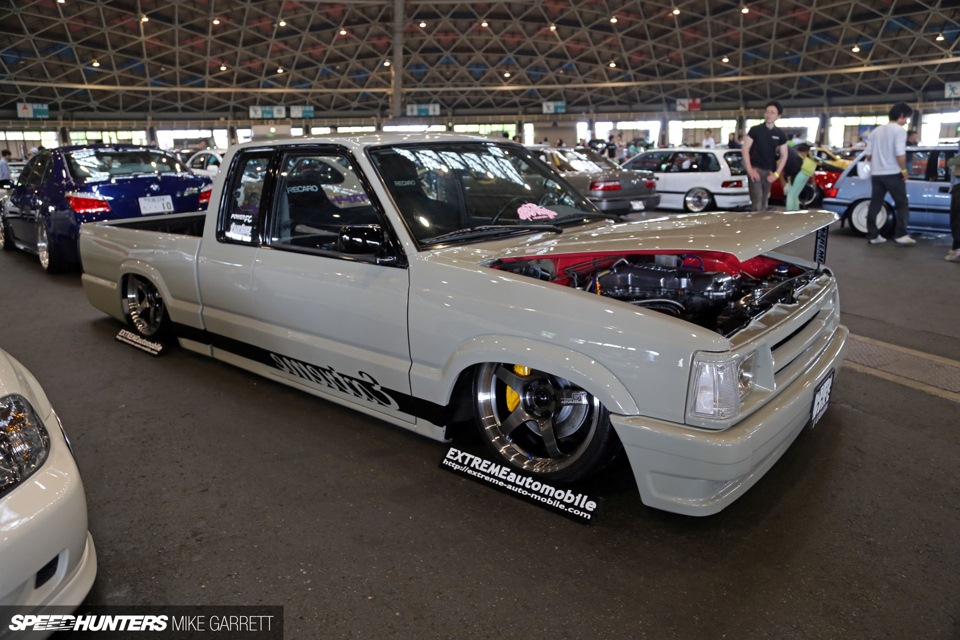 Datsun d21 stance