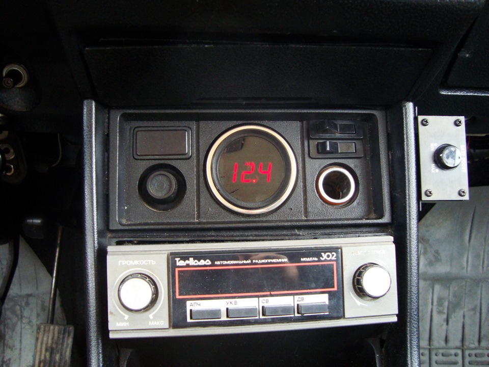 цифровой вольтметр — Lada 2107, 1,5 л, 1995 года | электроника | DRIVE2